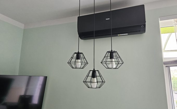 HAIER FLEXIS PLUS BLACK MATT, MIESZKANIE